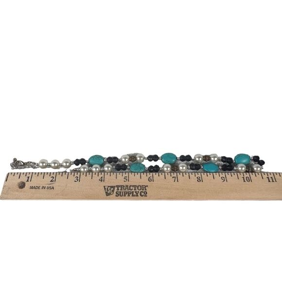 New Skyline Collection Turquoise Necklace Adjustable - Picture 3 of 4
